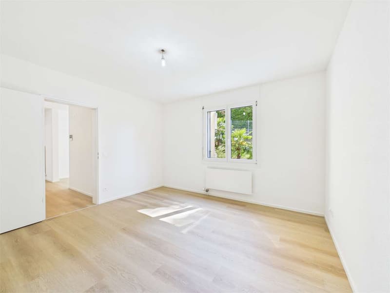 Spektakuläres 2.5-Zimmer-Wohnung komplett renoviert (9)