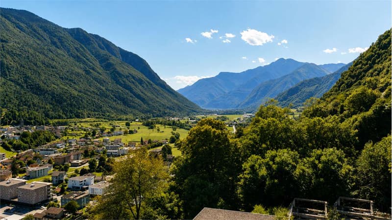 Roveredo (GR) - Terrain constructible exclusif avec vue panoramique (5)