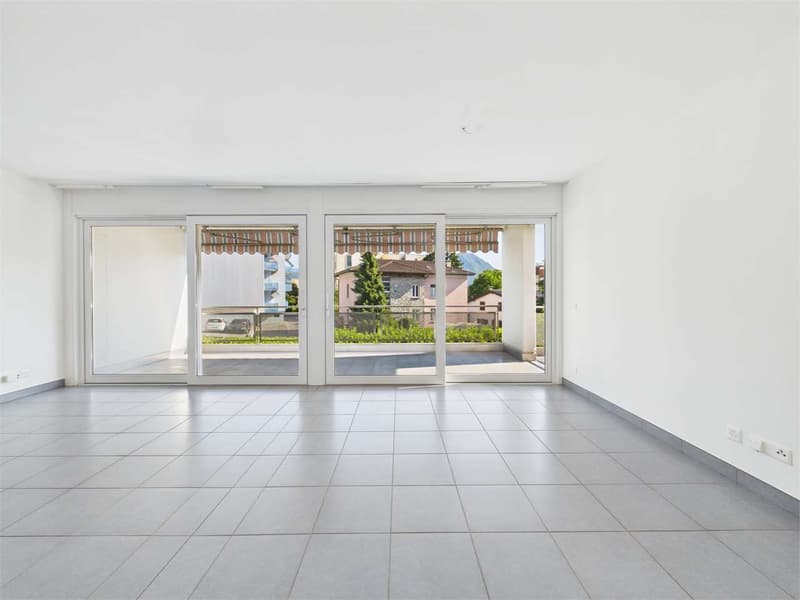 Spacious 3.5-Room Apartment in Pregassona (3)