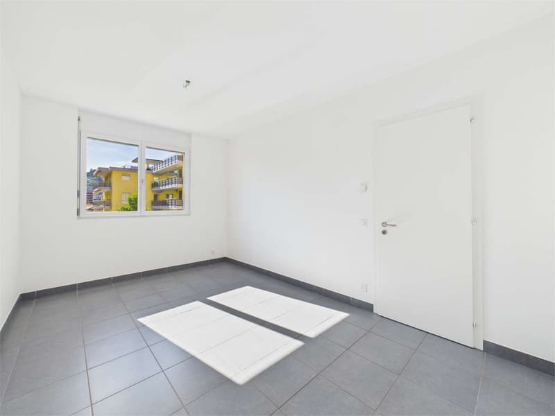 Spacious 3.5-Room Apartment in Pregassona (7)