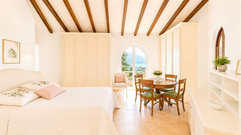 Minusio - Mediterranean elegance with breathtaking lake view (9)