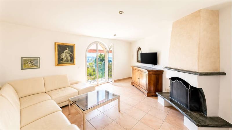 Minusio - Mediterranean elegance with breathtaking lake view (4)
