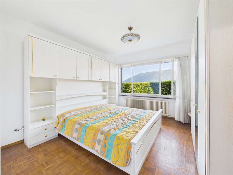 Bissone - Villa mit Seeblick (11)