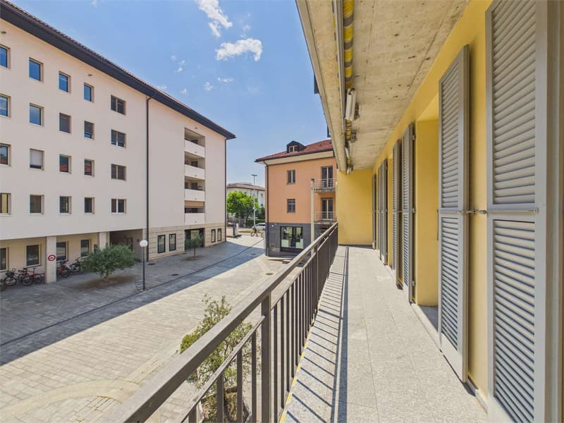 Ampio e luminoso 4.5 locali nel cuore di Bellinzona (4)