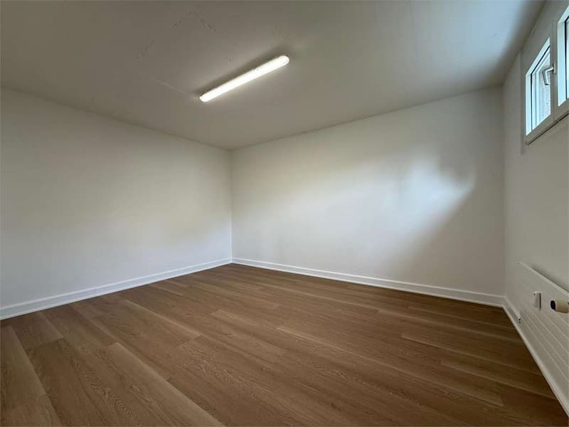 Versatile room on the ground floor, heated and glazed (1)