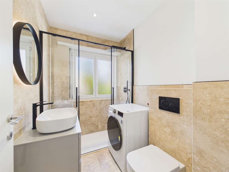 INVESTISSEMENT : Appartement lumineux de 2,5 pièces (7)