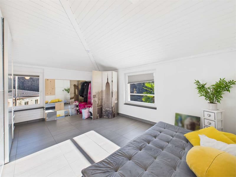 Muzzano - Independent villa with pool (9)