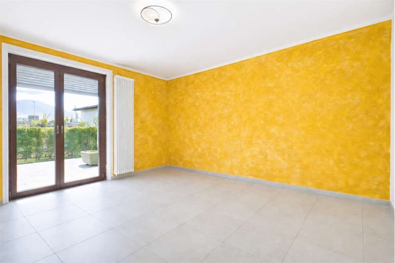 Caslano: Ampia Casa 4.5 con giardino (7)