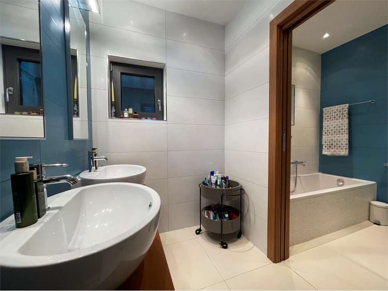 Lugano-Albonago - Elegante Appartamento 3.5 Locali con Giardino Privat (5)