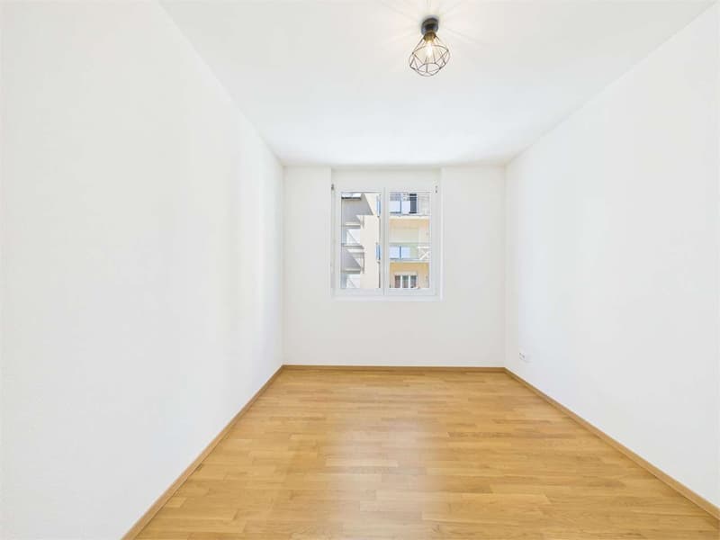 Bellinzona - Appartamento 4.5 locali disponibile da subito (4)