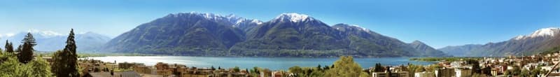 Luxuriöse 2.5 Zimmerwohnung mit Seesicht, grosser Sonnenterrasse, Schwimmbad und Wellnessbereich (4)