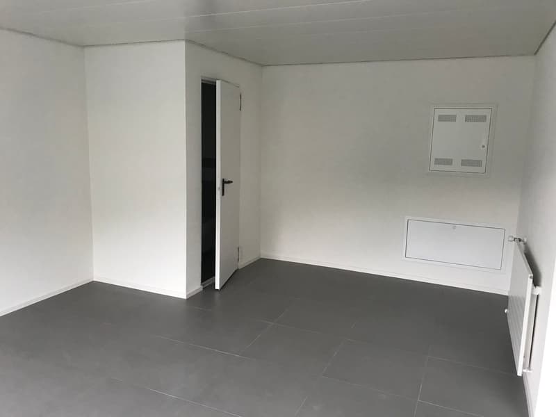 Moderne Gewerbefläche in Besazio - Bereit für Ihr Unternehmen (5)