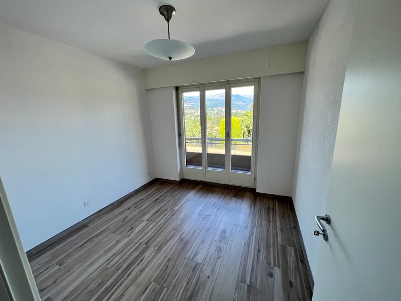Lugano-Pazzallo – Perfect 3.5 rooms renovated with terraces and parking space - A rental income (30)