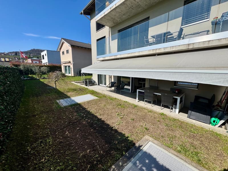 Appartement moderne 4.5 pièces avec grand jardin privé à Rancate (3)
