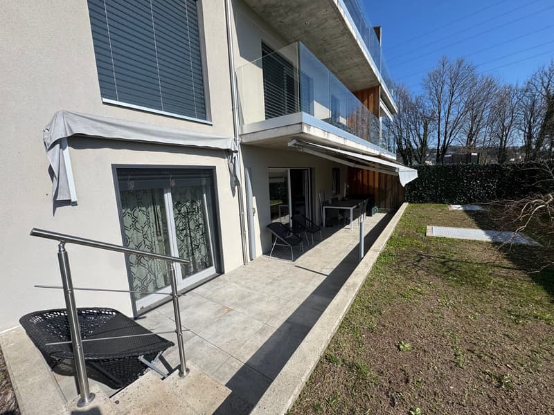 Appartement moderne 4.5 pièces avec grand jardin privé à Rancate (5)