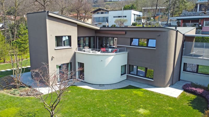 Mendrisio, refined single villa with pool (48)