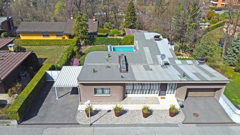 Mendrisio, refined single villa with pool (45)
