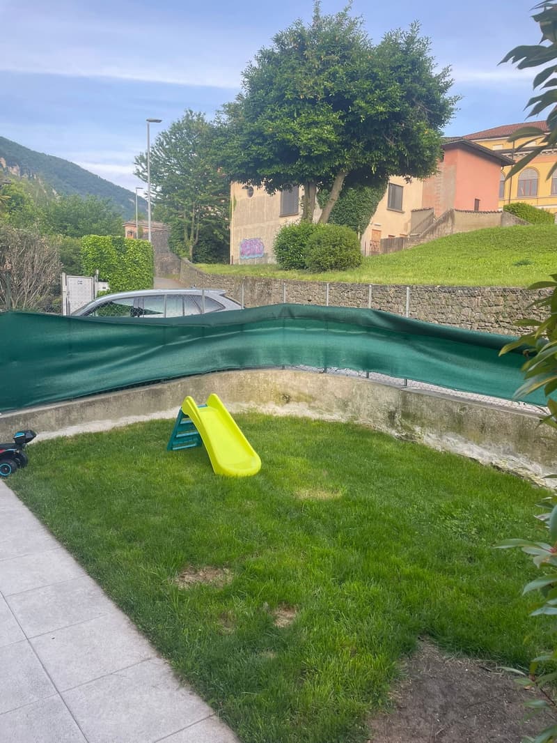 Una villa liberty in centro a Mendrisio con giardino box doppio più posti auto (26)