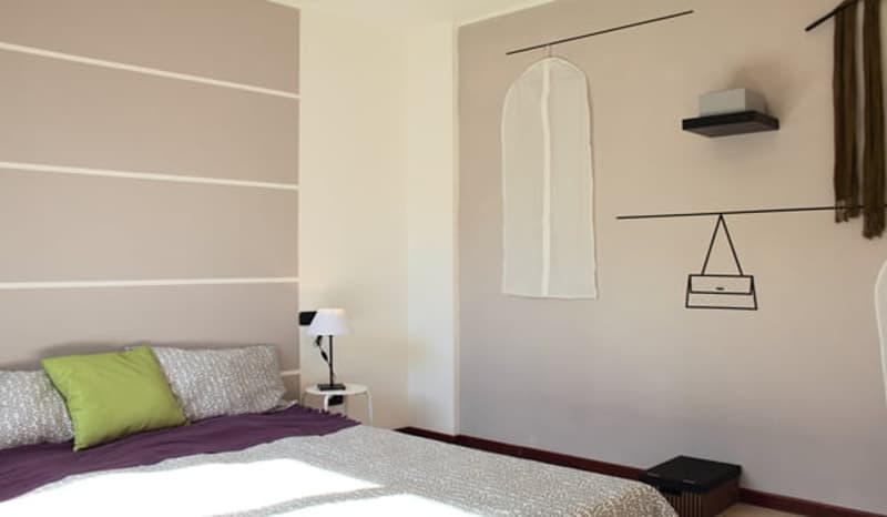 Galliate Lombardo in piccola residenza, ultimo piano, ampio due locali con box. (10)
