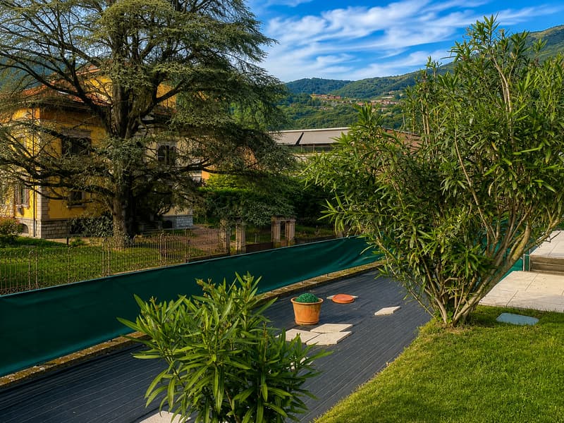 NEW MARKET POSITIONING - Independent villa with garden in the center of Mendrisio (14)