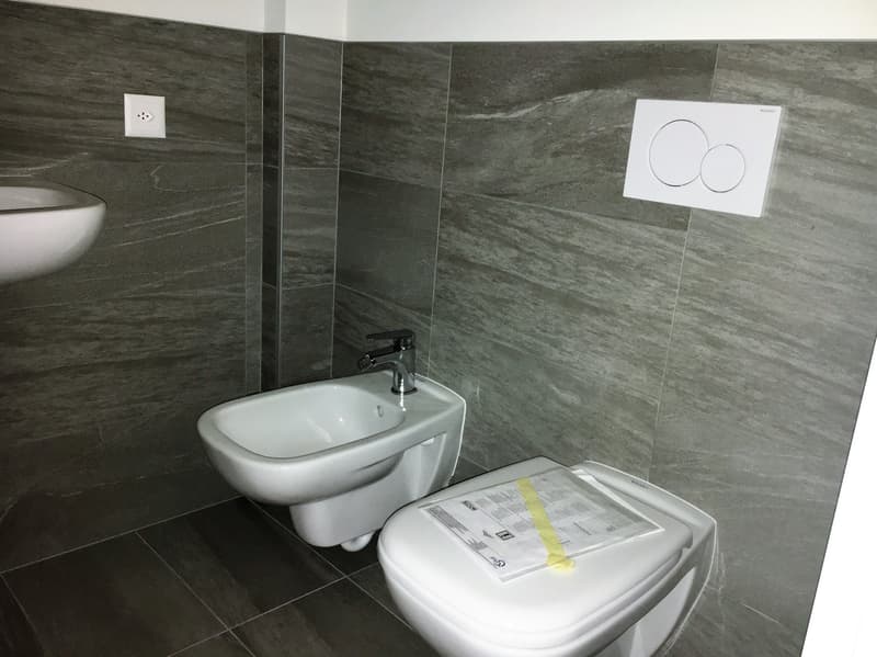 Stabio, im Kern, 3.5-Zimmer-Wohnung mit zwei Bädern (6)