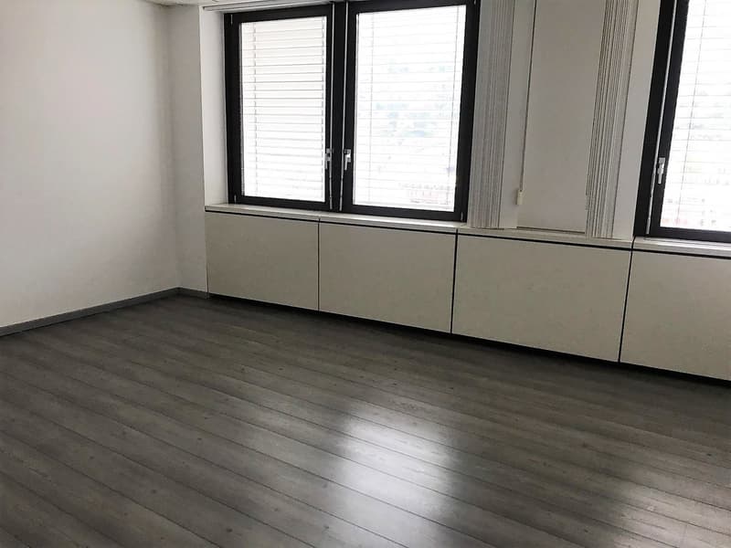 Chiasso wenige Schritte vom Corso San Gottardo und vom Bahnhof und Busbahnhof (1)