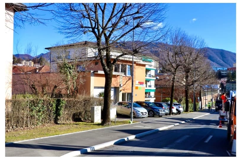 Vendesi o Affittasi Immobile Artigianale / commerciale / amministrativo con Uffici a Balerna (11)
