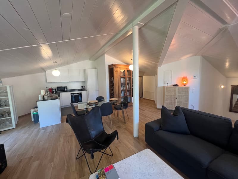 Zentrale Riva San Vitale UND SEEBLICK, DACHGESCHOSS in perfektem Zustand (8)