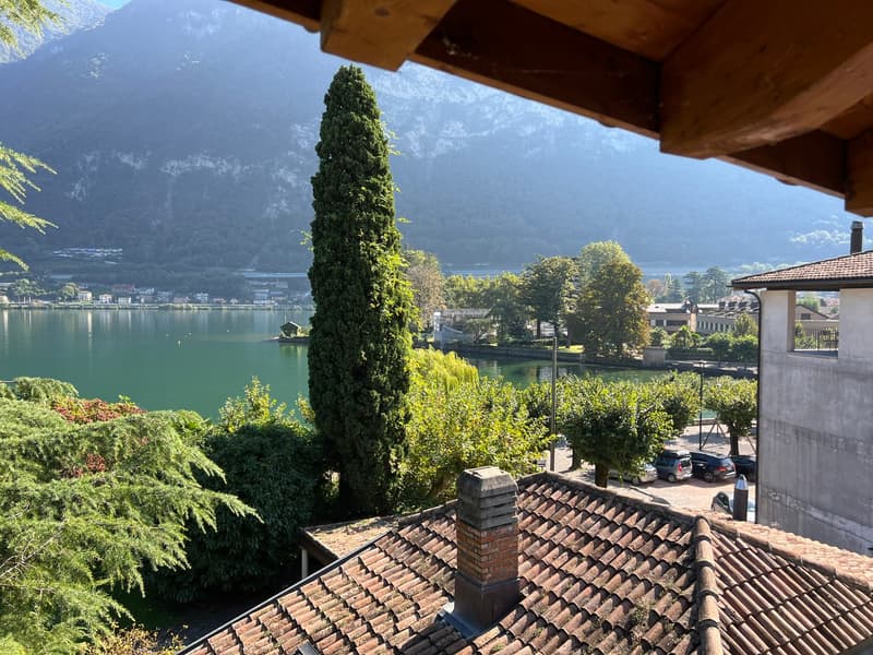 Zentrale Riva San Vitale UND SEEBLICK, DACHGESCHOSS in perfektem Zustand (1)