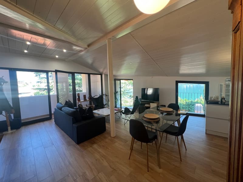 Zentrale Riva San Vitale UND SEEBLICK, DACHGESCHOSS in perfektem Zustand (26)