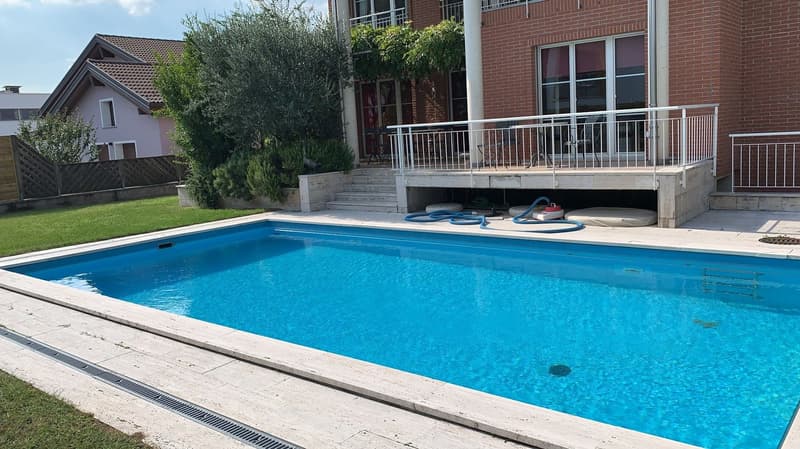 Caslano – Moderne Villa mit Pool, Garten und separatem Einzelapartment (28)