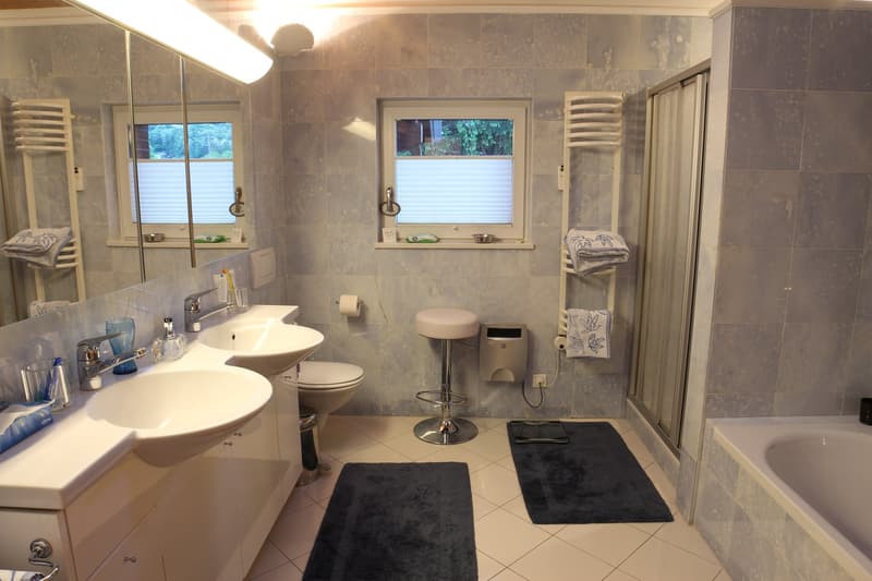 Caslano – Moderne Villa mit Pool, Garten und separatem Einzelapartment (52)
