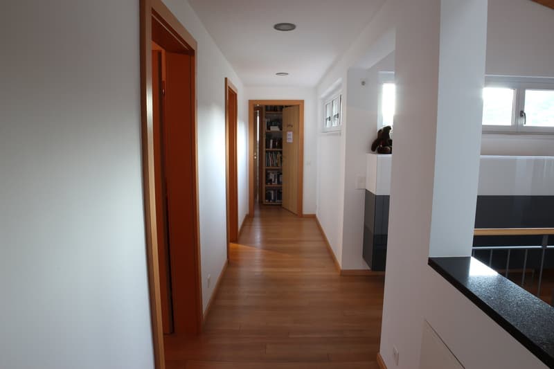 Caslano – Moderne Villa mit Pool, Garten und separatem Einzelapartment (44)