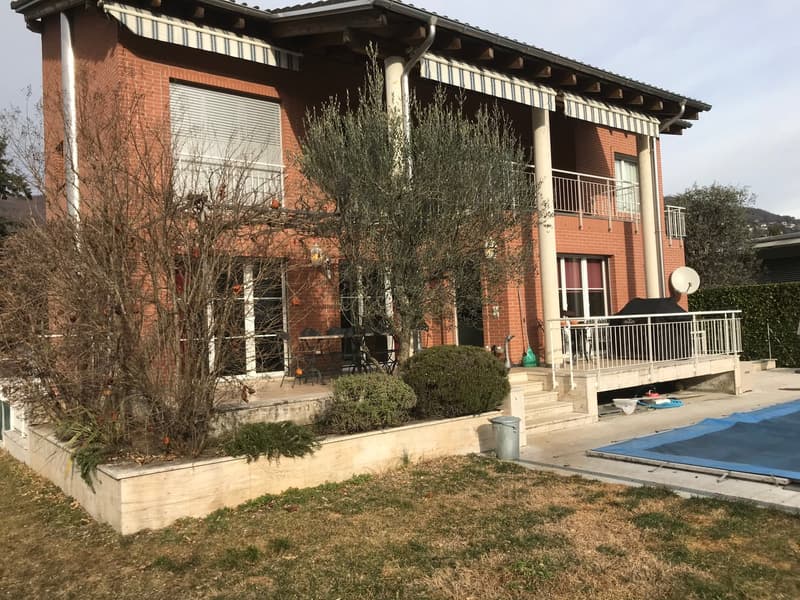 Caslano – Moderne Villa mit Pool, Garten und separatem Einzelapartment (26)
