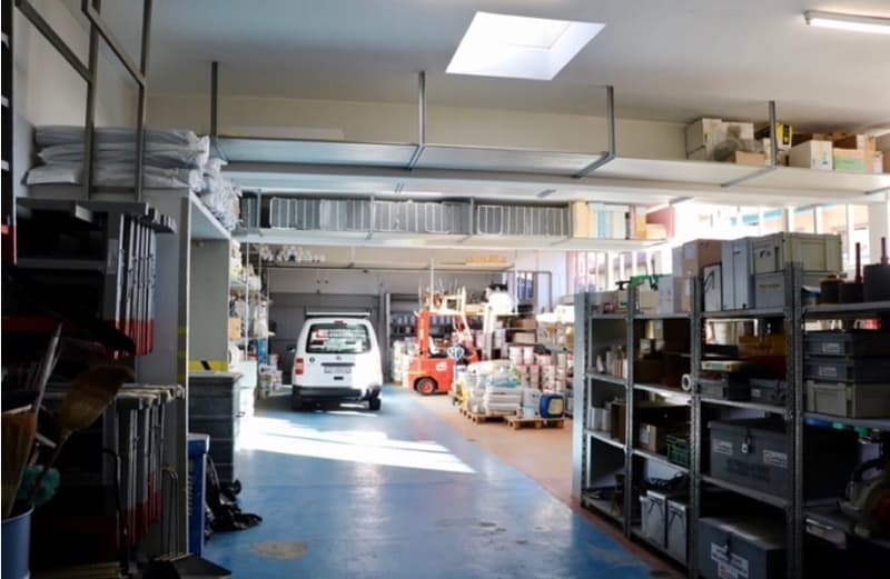 Sale or Rent of Industrial/Commercial/Administrative Property with Offices in Balerna (13)
