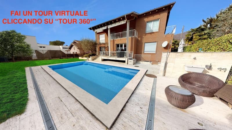 FAI UN TOUR VIRTUALE DI QUEATA FANTASTICA VILLA
