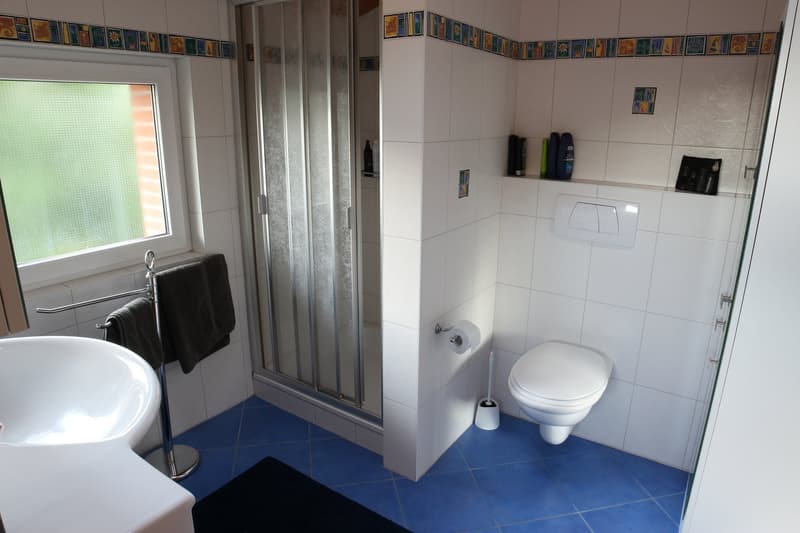 Caslano – Moderne Villa mit Pool, Garten und separatem Einzelapartment (41)