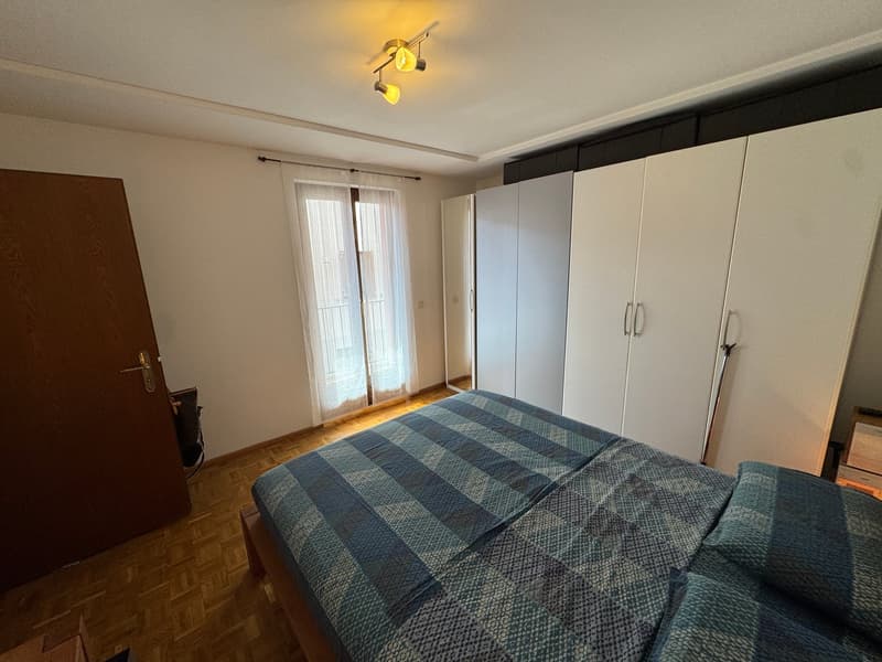 Appartement charmant de 2.5 pièces au cœur de Vezia dans une maison historique (21)