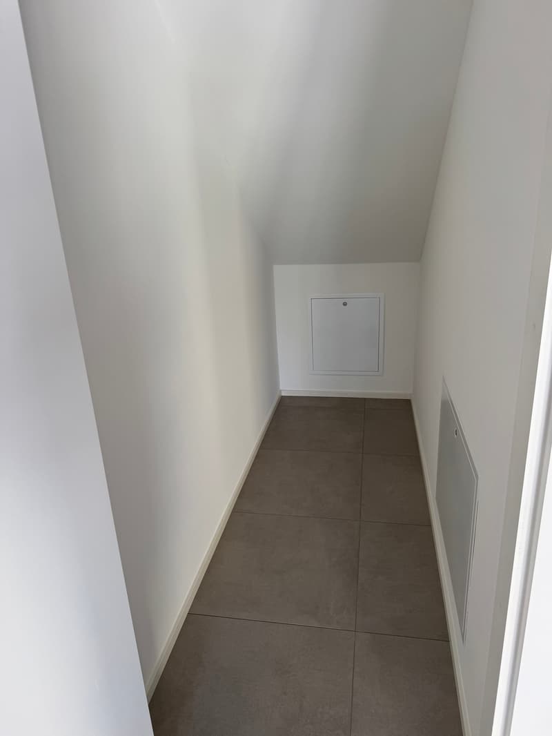 SOFORT BEZUGSFAHIG - LETZTE VERFÜGBARKEIT - MODERNES DUPLEX MIT PRIVATGARTEN (12)