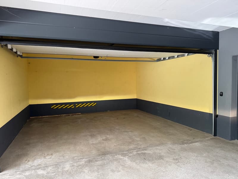 CADRO – ELEGANTE RESIDENZA CON GIARDINO PRIVATO, GARAGE DOPPIO E VISTA PANORAMICA (29)