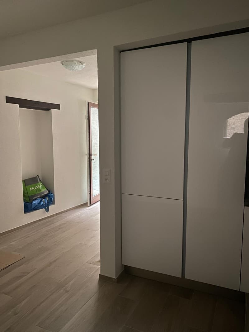 Carona – Affascinante casa nel nucleo storico rinnovata con box, ideale anche come investimento (9)