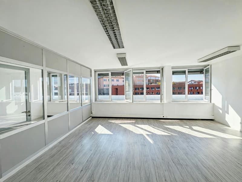 Mendrisio – prossimo a Piazzale Alle Valle | Ufficio signorile di 50 m² (6)