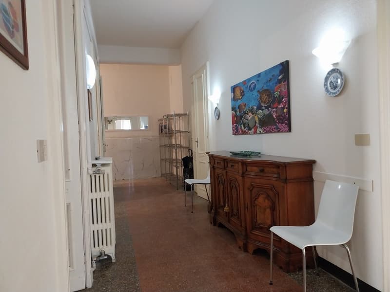 GRANDE APPARTAMENTO FRONTE MARE (10)