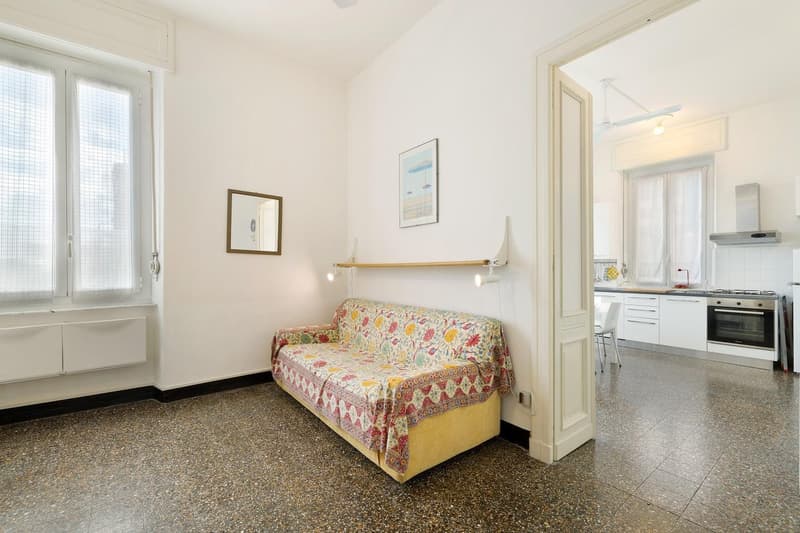 GRANDE APPARTAMENTO FRONTE MARE (3)