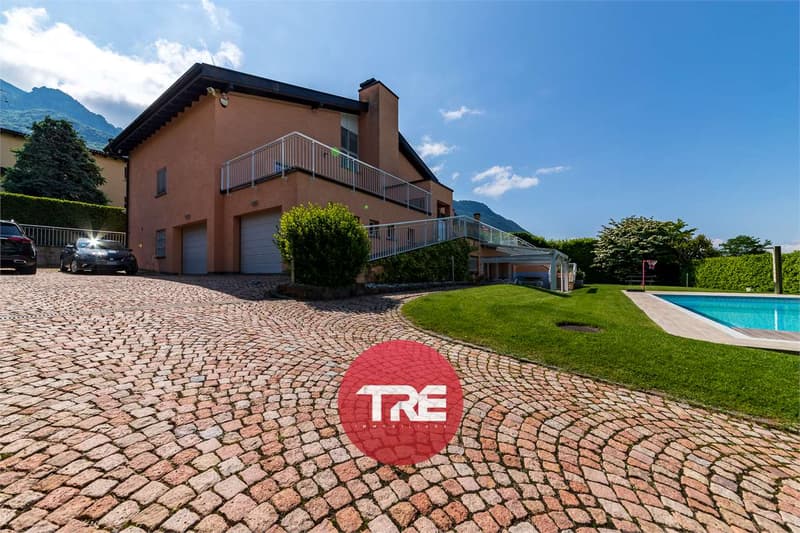 Grande Villa avec Piscine (4)