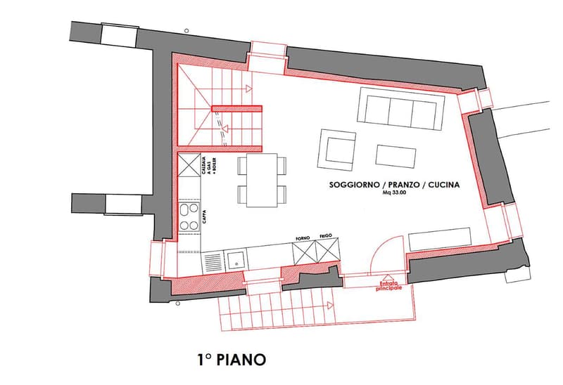Maison de noyau rénovée à Bissone (11)