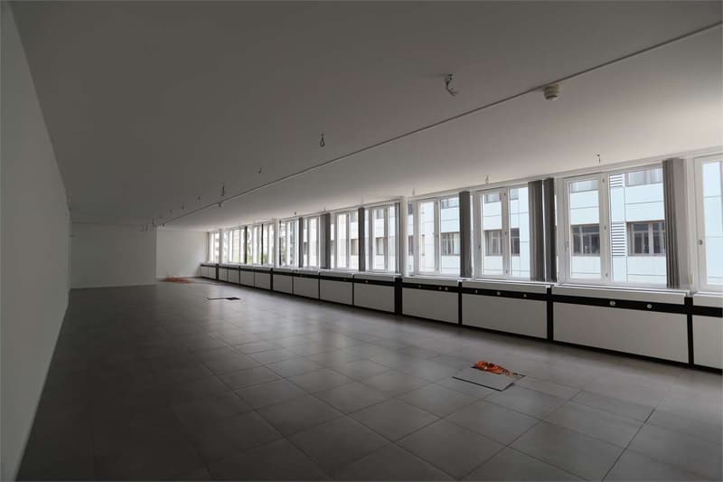 Office in central Lugano - 2nd floor (4)
