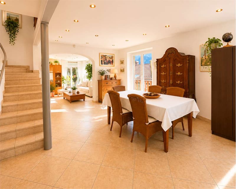 Secondary residence with lake view in Castagnola - LAKE VIEW (5)