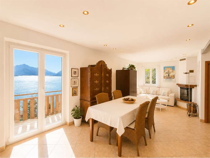 Secondary residence with lake view in Castagnola - LAKE VIEW (7)