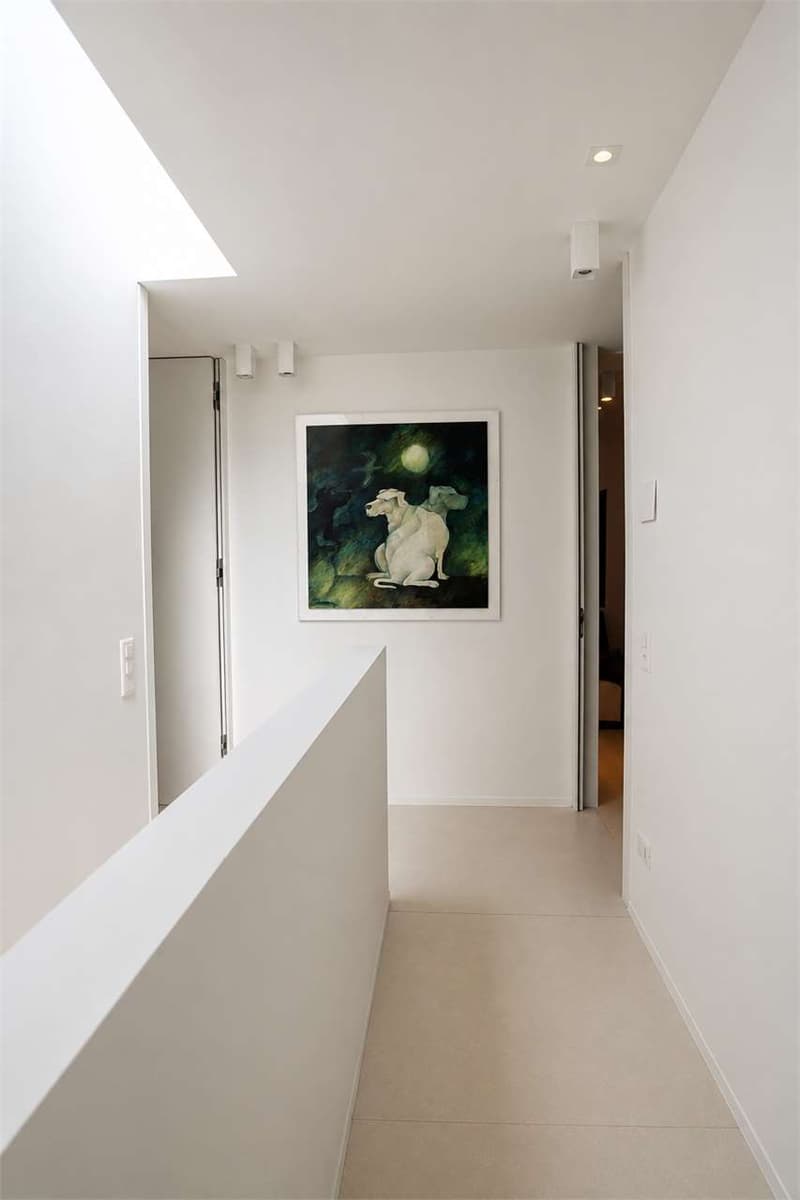VILLA CON GIARDINO E PISCINA (8)